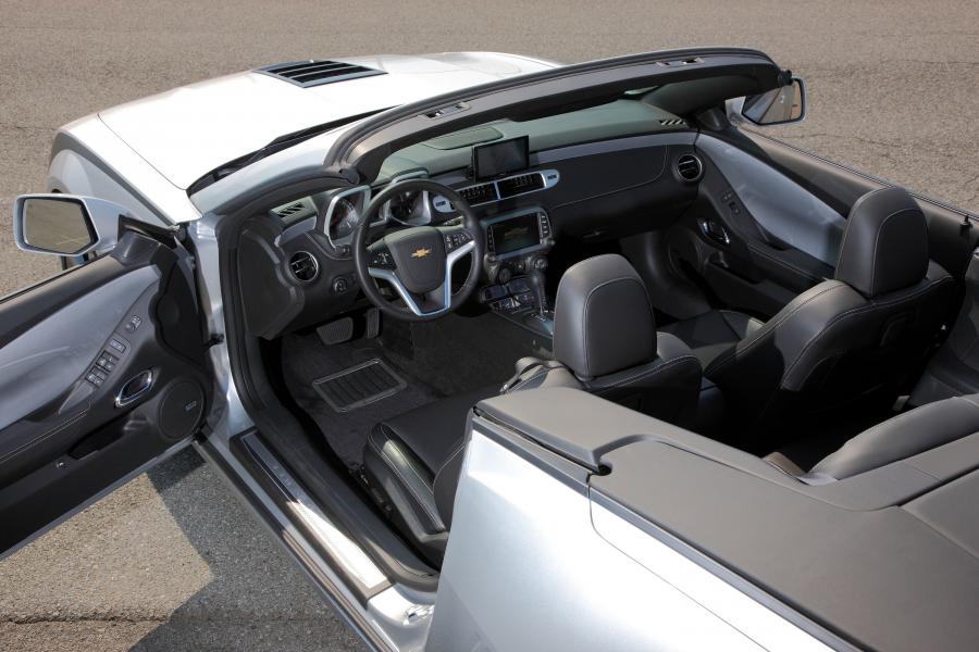  Chevrolet Camaro LT RS Convertible 2013 года  (JP) (фото 9 из 16)